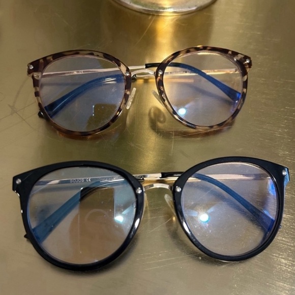 Amazon Blue Light Blocking Glasses, Pack of 2, Black and Gold and Brown Leopard - Picture 13 of 13